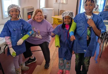 kids at collaborative activity